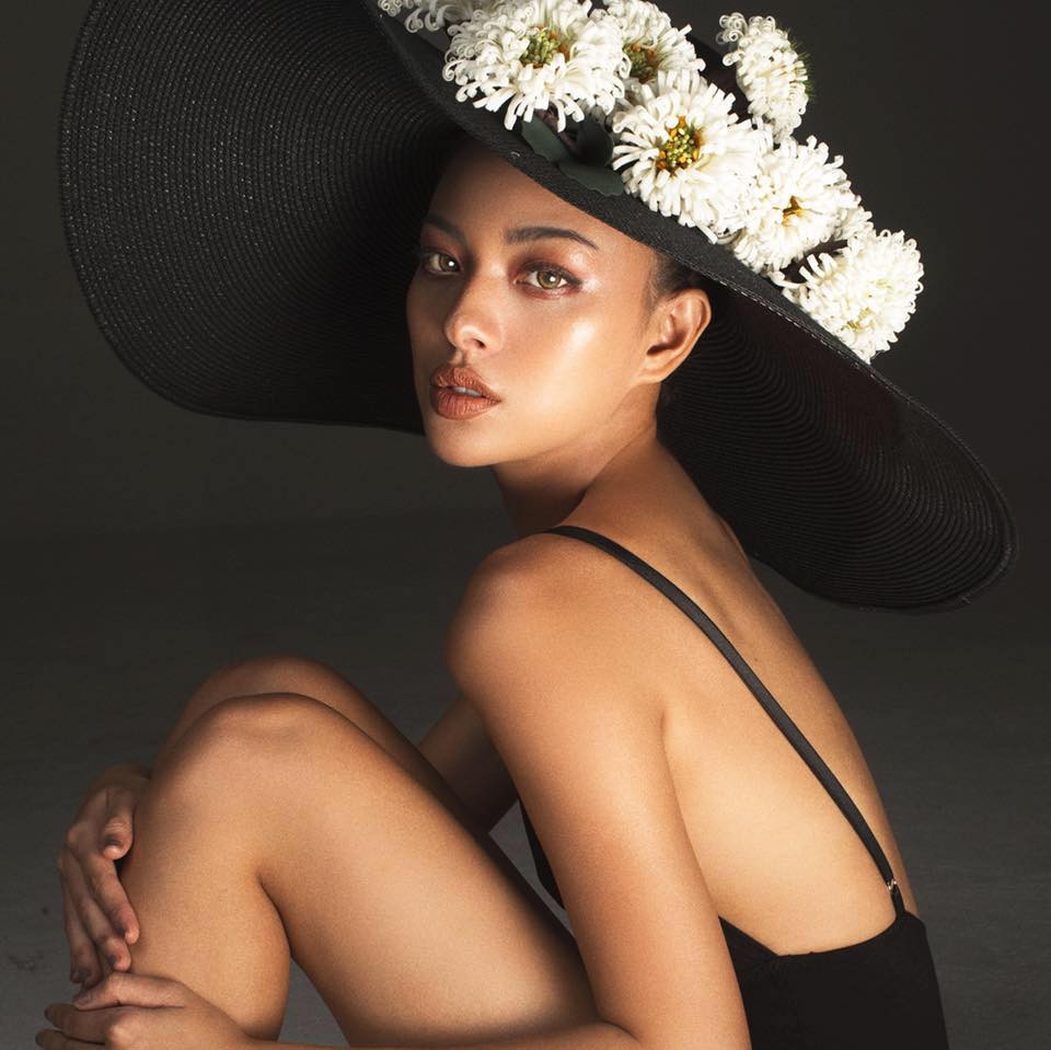 Quán quân The Face Tú Hảo tung ảnh bán nude táo bạo ảnh 4