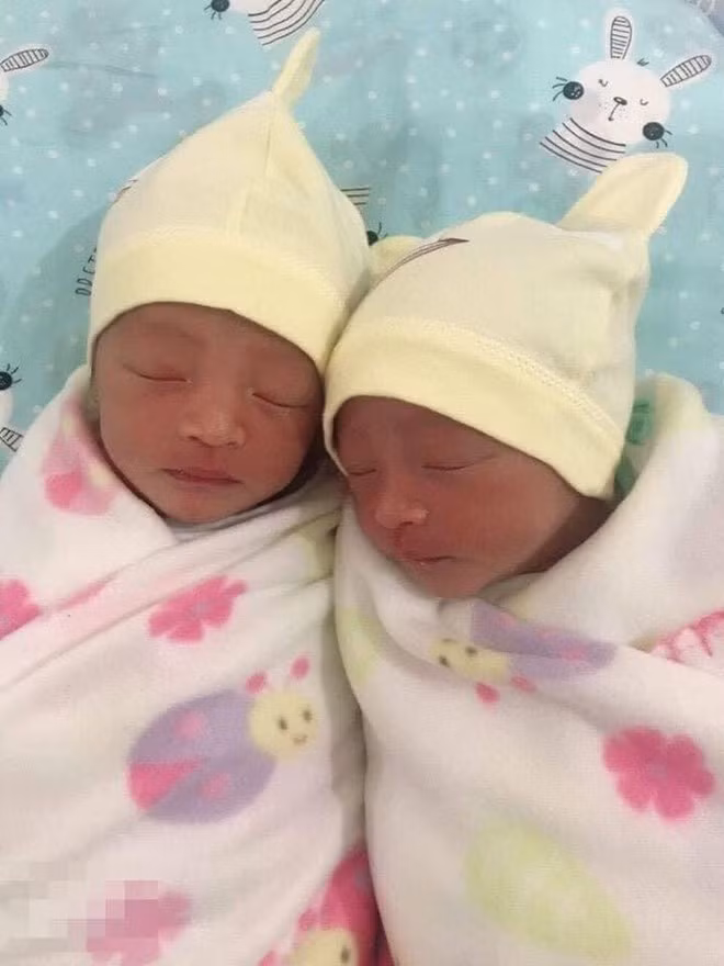 Hoa hậu Đại Dương Đặng Thu Thảo vượt cạn thành công, đón hai quý tử đầu lòng ảnh 2