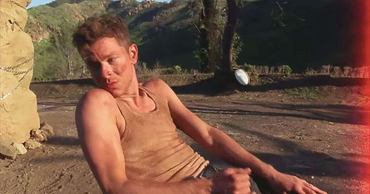 Guardian công bố 10 ca khúc hay nhất năm, hit mới của Lady Gaga và Ariana Grande đứng đầu ảnh 9