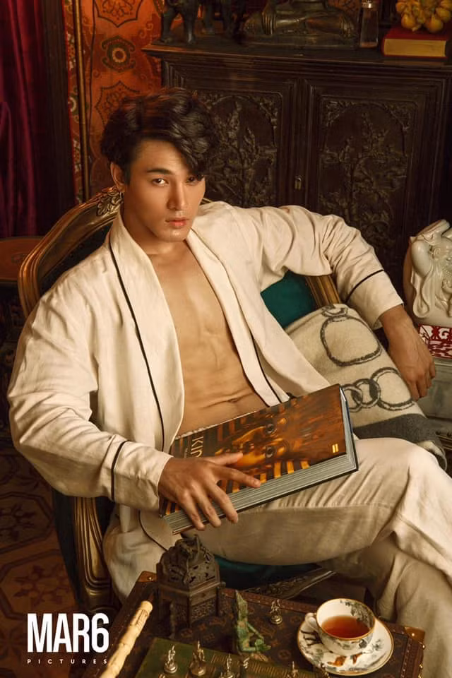 Hotboy 1m86 gây sốt với vẻ ngoài lãng tử trong 'Gái già lắm chiêu' ảnh 2