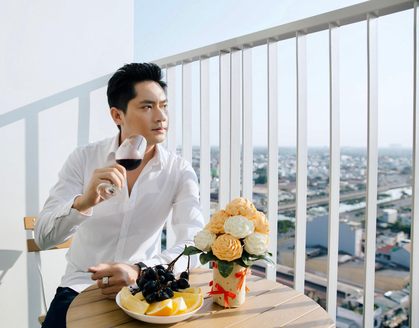 Tình cũ của Ninh Dương Lan Ngọc công khai bạn gái kém 8 tuổi ảnh 5