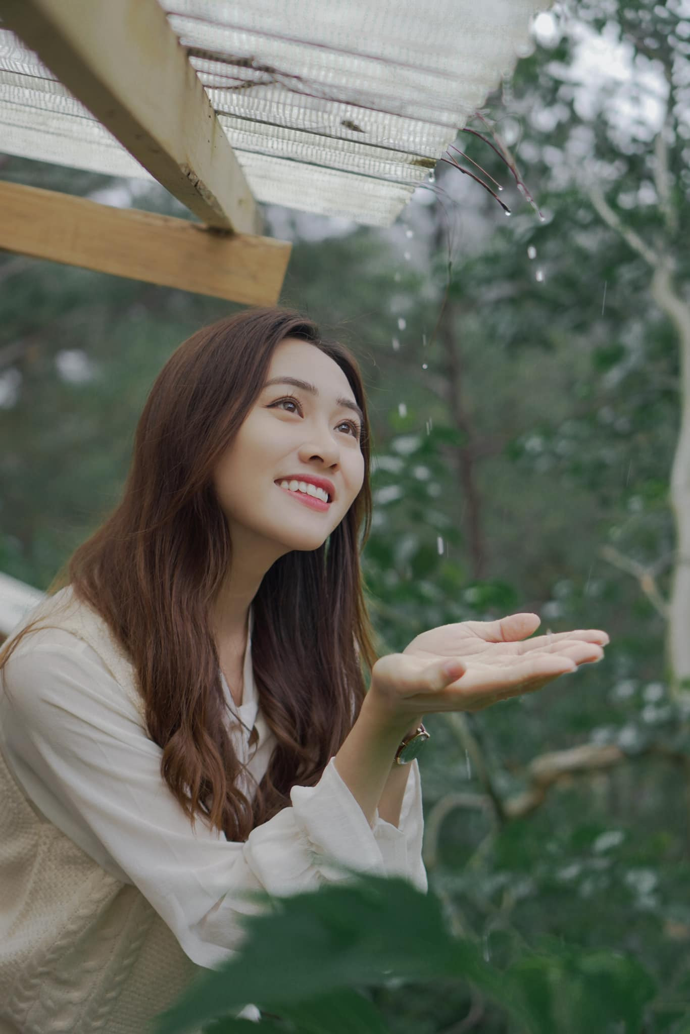 Bảo Hân, Lan Phương và dàn sao Việt nhìn lại một năm nhiều biến động vì COVID-19 ảnh 5