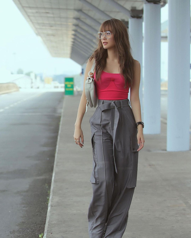 Hari Won-Trấn Thành phối đồ ton-sur-ton, Mai Phương Thúy diện váy xẻ ngực gợi cảm ảnh 2