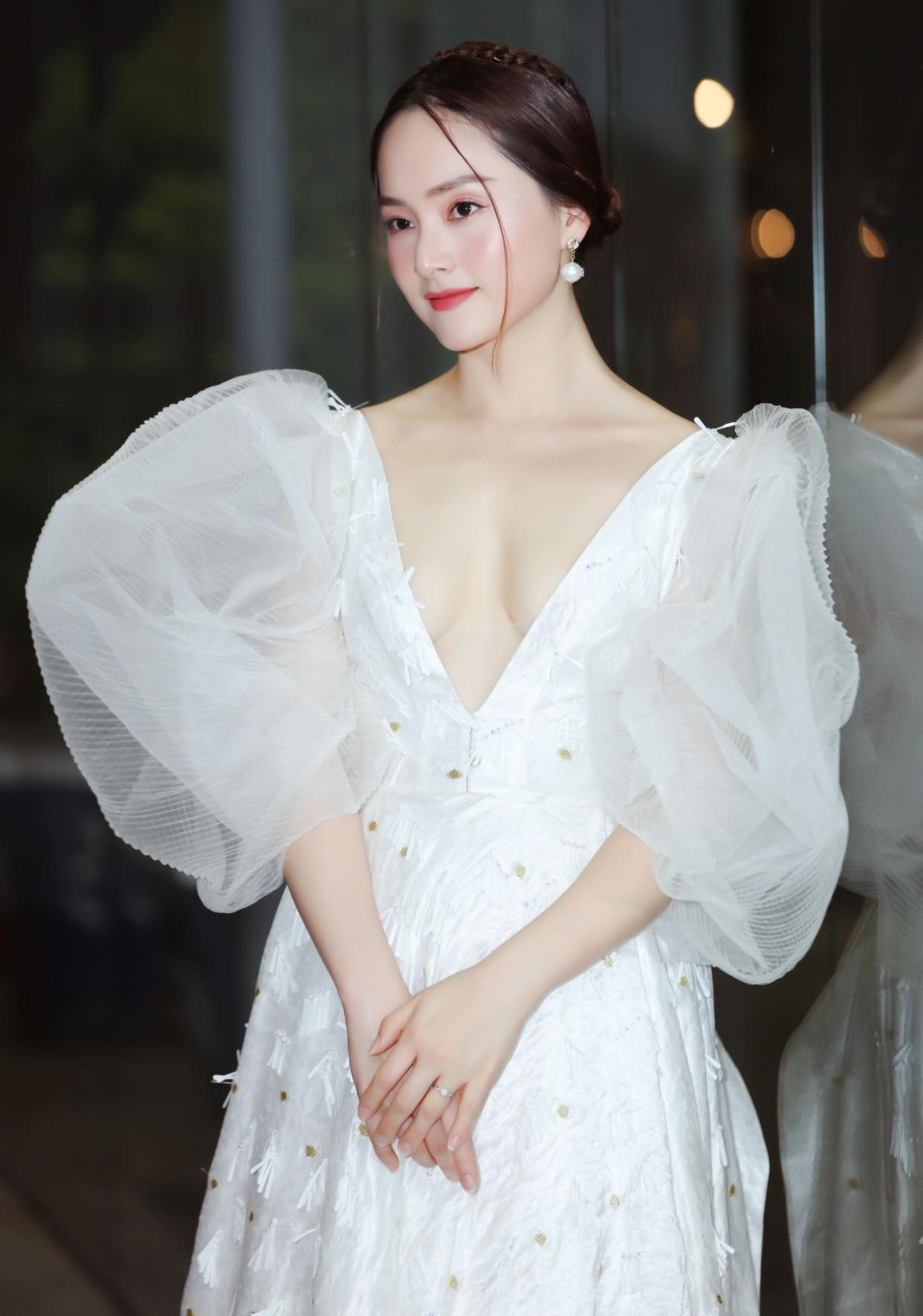 Bảo Hân, Lan Phương và dàn sao Việt nhìn lại một năm nhiều biến động vì COVID-19 ảnh 7