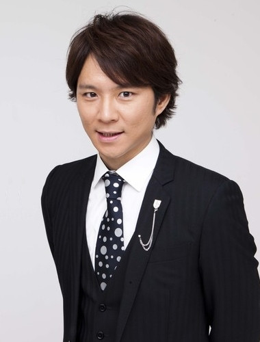 Tài tử Nhật Bản làm việc ở chợ cá sau bê bối tình dục chấn động ảnh 1