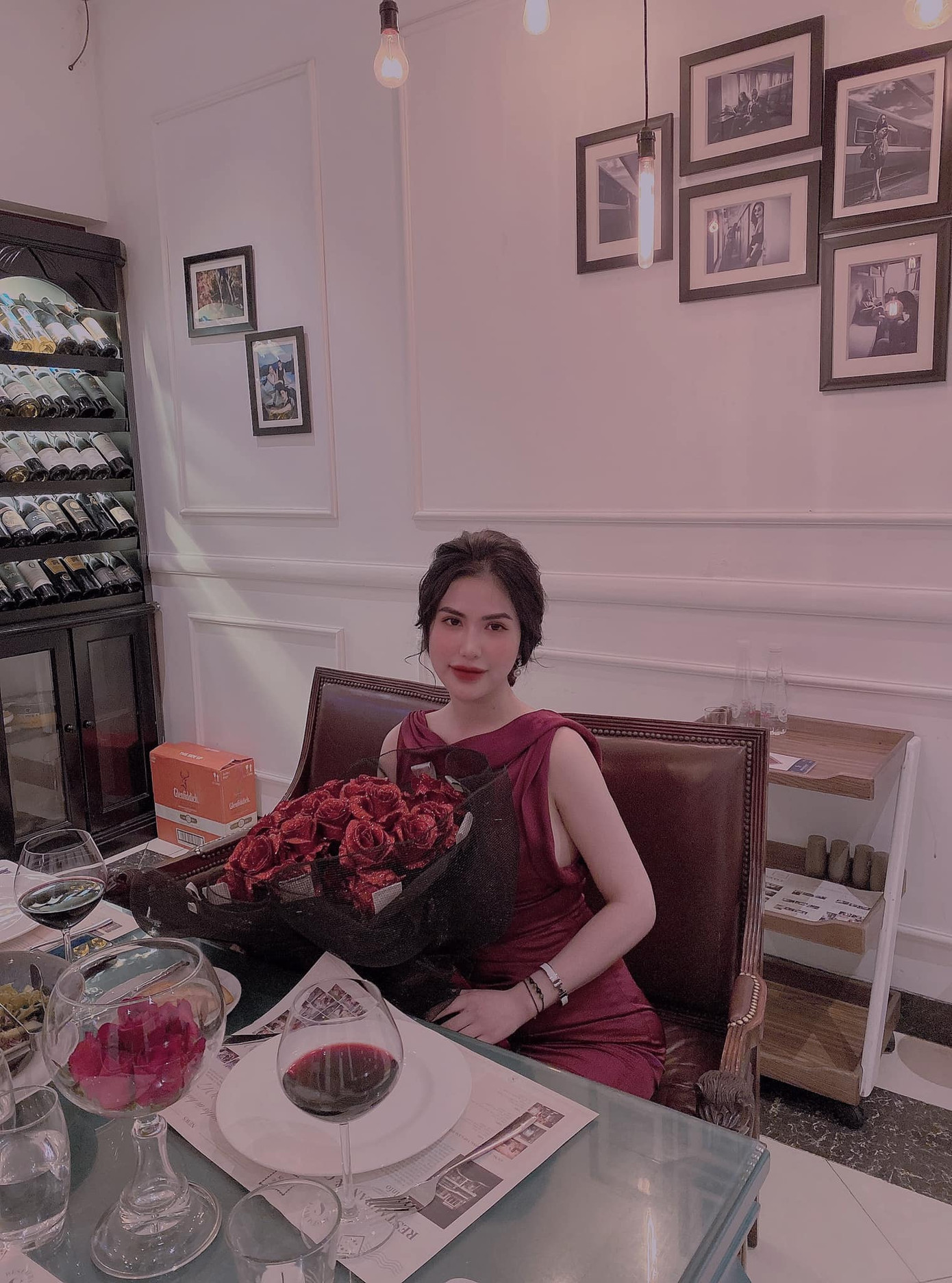 Vợ cũ diễn viên Việt Anh lên tiếng về tin đồn được 'trai lạ' cầu hôn ảnh 1