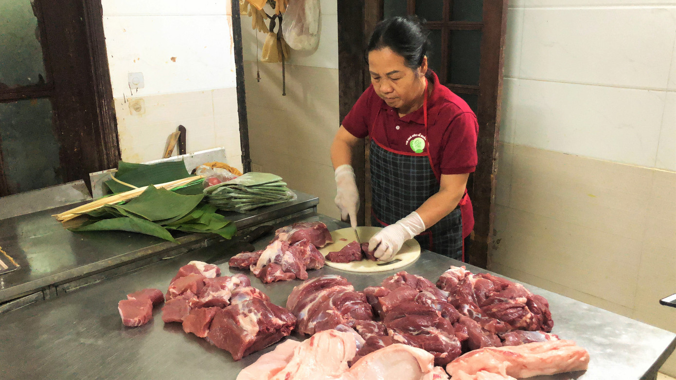 Thăm gia đình 3 thế hệ gần nửa thế kỉ làm giò chả Ước Lễ ảnh 1