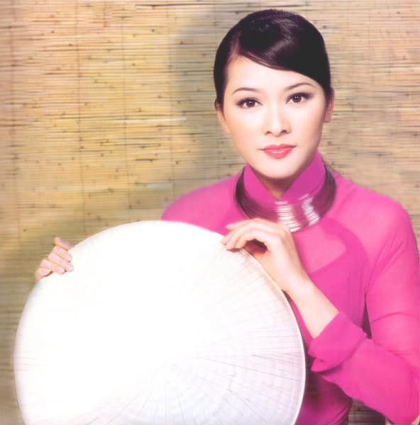 Nhan sắc mặn mà, rạng ngời của nữ danh ca Như Quỳnh ở tuổi 51 ảnh 7