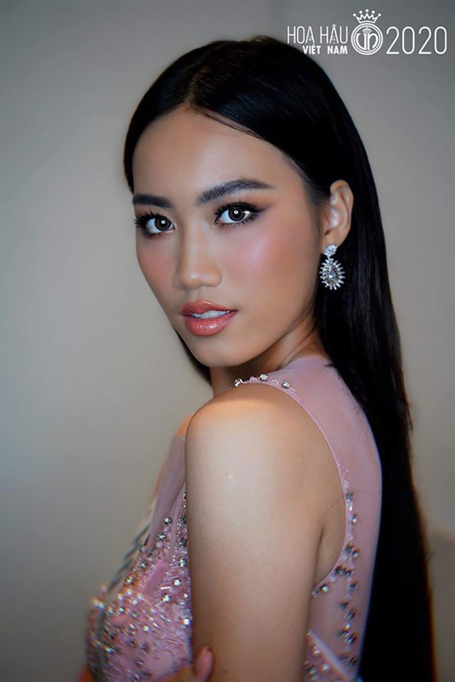Lộ diện thí sinh Hoa hậu Việt nam 2020 vừa có đai đen karatedo, vừa làm người mẫu ảnh 2