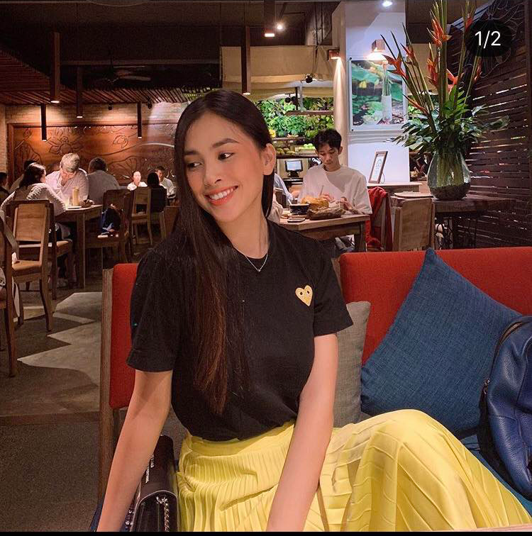 Chăm diện áo phông, Hoa hậu Tiểu Vy có cả '101' cách mix đồ cực khéo ảnh 6