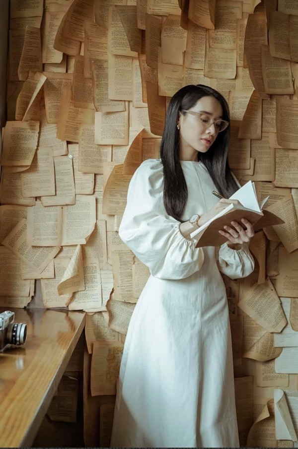 'Song Hằng' đụng hàng đẹp bất phân thắng bại, Phương Oanh trễ nải buông lơi ảnh 3