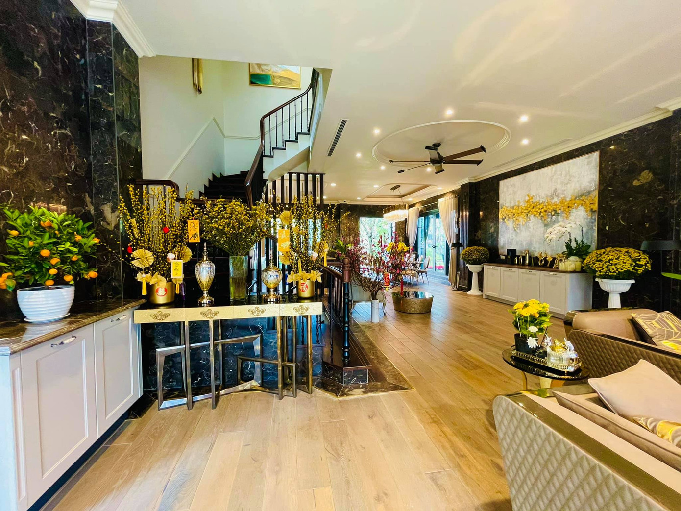 Sao Việt trang hoàng nhà cửa lộng lẫy đón Xuân Tân Sửu ảnh 2