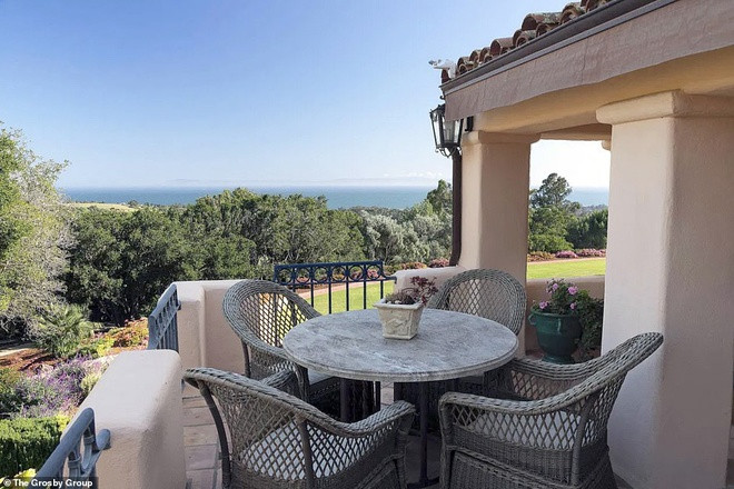 Vợ chồng Katy Perry mua biệt thự hoành tráng, trở thành hàng xóm của Hoàng tử Harry ảnh 4