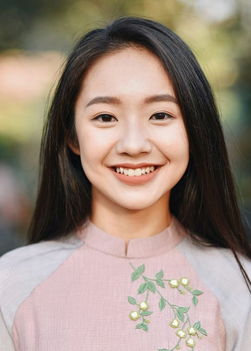 Cô gái vào vai Dao Ánh - người được Trịnh Công Sơn gửi 300 thư tình xinh đẹp hệt bản chính ảnh 2