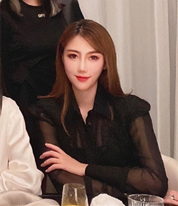 Hé lộ hội bạn thân 'trâm anh thế phiệt' của Angela Baby ảnh 2