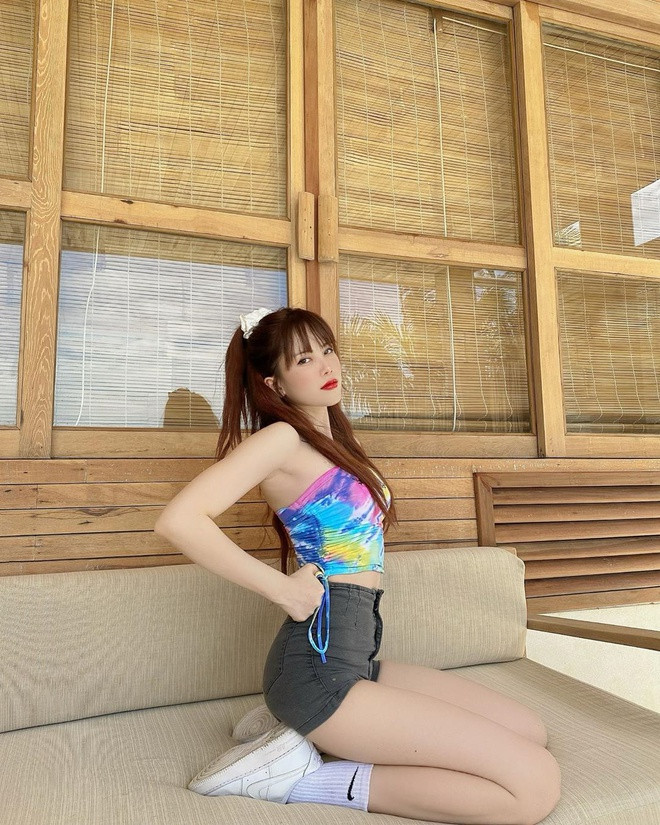 Bị chê kém sắc trên truyền hình, Thiều Bảo Trâm tung bộ ảnh chứng minh đó chỉ là 'tai nạn' ảnh 5