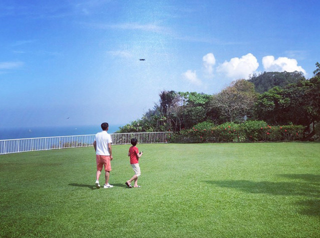 Hoa hậu Hồng Kông Lý Gia Hân khoe biệt thự rộng lớn như cung điện ảnh 3