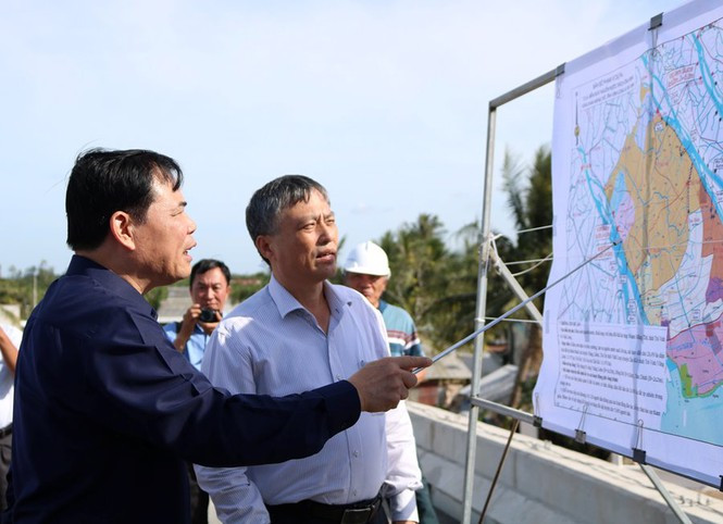 Nguy cơ 80.000 hộ dân 'khát' nước sinh hoạt do hạn mặn ảnh 2