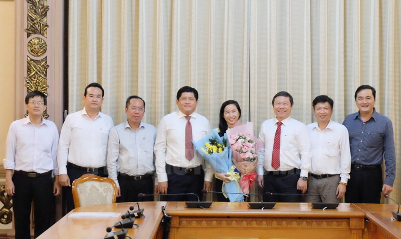 Hai ‘nữ tướng’ ở TPHCM nghỉ hưu ảnh 2