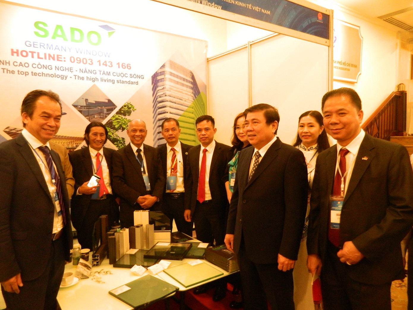 Kiều bào hiến kế khắc phục tác động của dịch COVID-19 ảnh 4