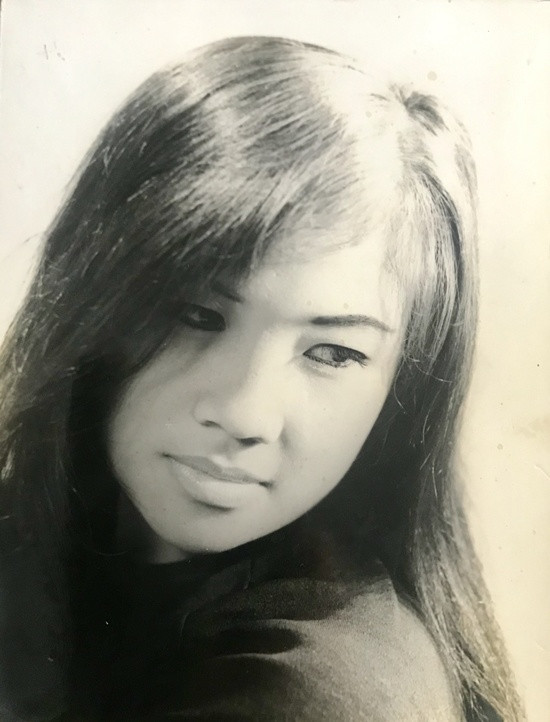 Ảnh hiếm của NSND Lệ Thuỷ thuở mới vào nghề ảnh 7