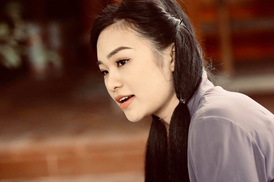 Nhan sắc 'không phải dạng vừa' của cô gái được cho là người yêu Lý Hùng ảnh 6