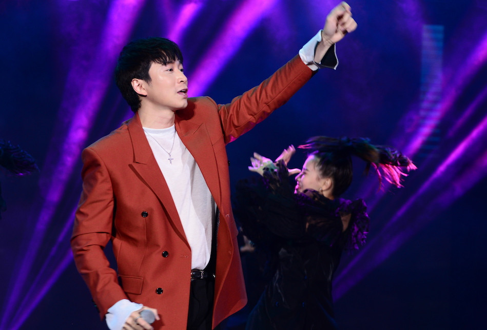 Sơn Tùng M- TP trình diễn cùng siêu sao quốc tế Taylor Swift ảnh 6