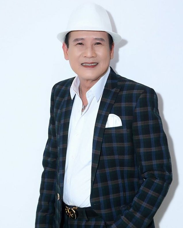 Tối nay, Tuấn Vũ hát '2 mùa Noel' giữa Sài Gòn ảnh 3