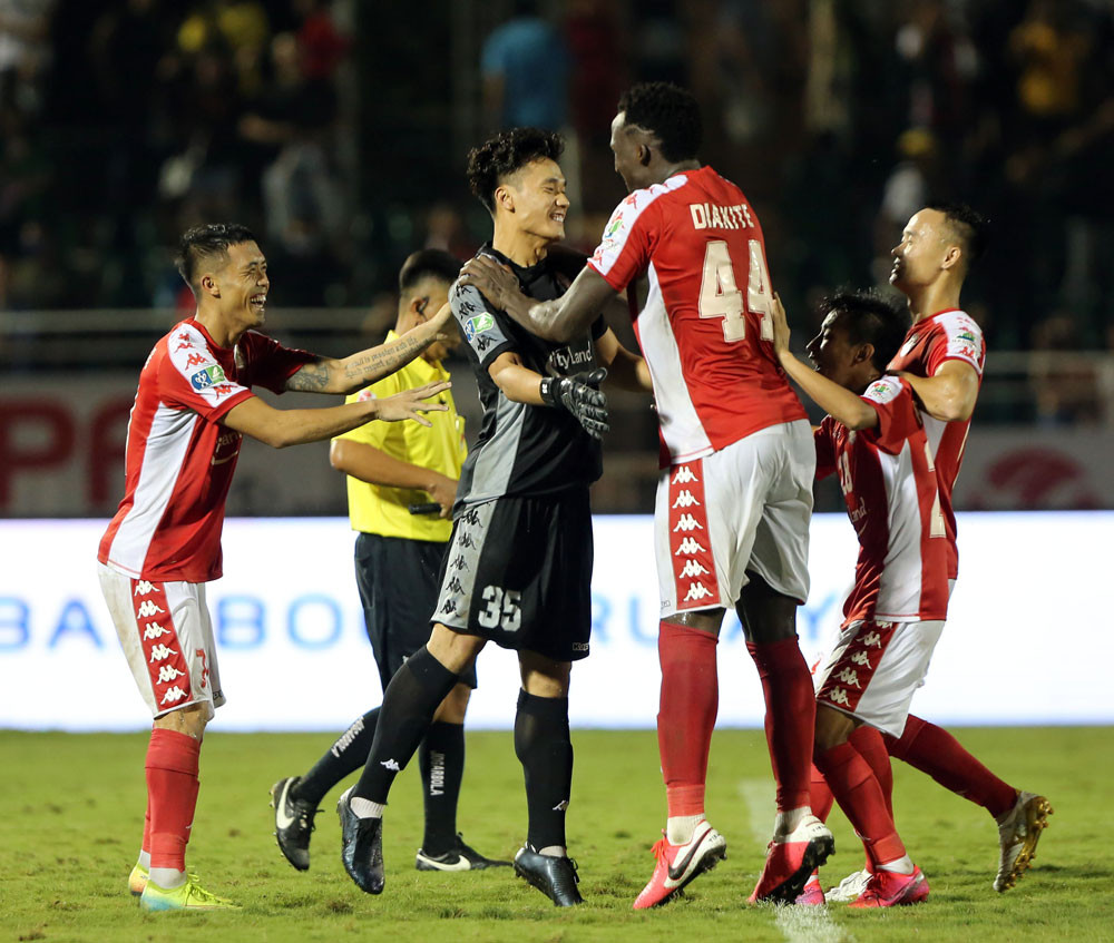 Bầu Hiển có tiếc khi nhìn Bùi Tiến Dũng 'bay lượn' cùng TPHCM? ảnh 1