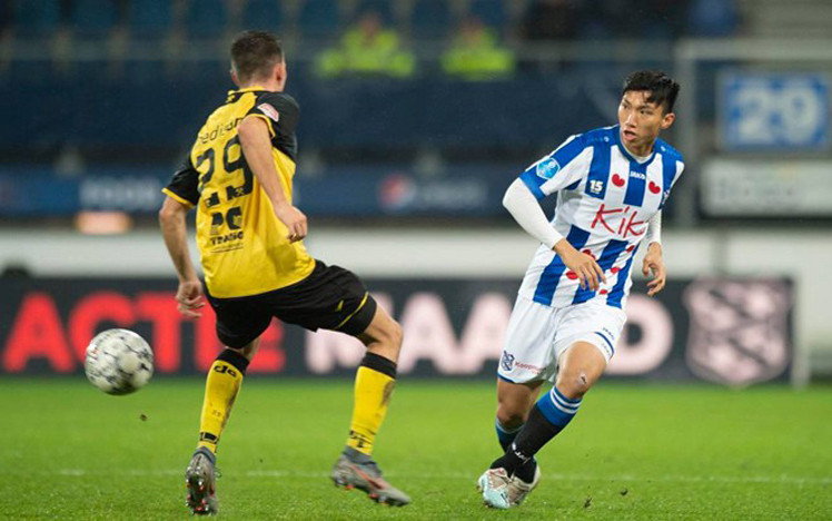  Điều kiện đặc biệt để Hà Nội chấp nhận cho Văn Hậu ở lại SC Heerenveen ảnh 1