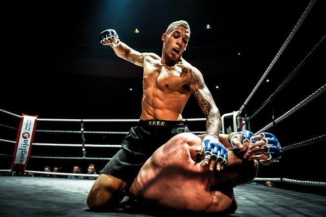 Các trận đấu của MMA luôn thu hút số lượng lớn người xem bởi tính chiến đấu cao. Thành lập Liên đoàn Võ tổng hợp Việt Nam ảnh 2