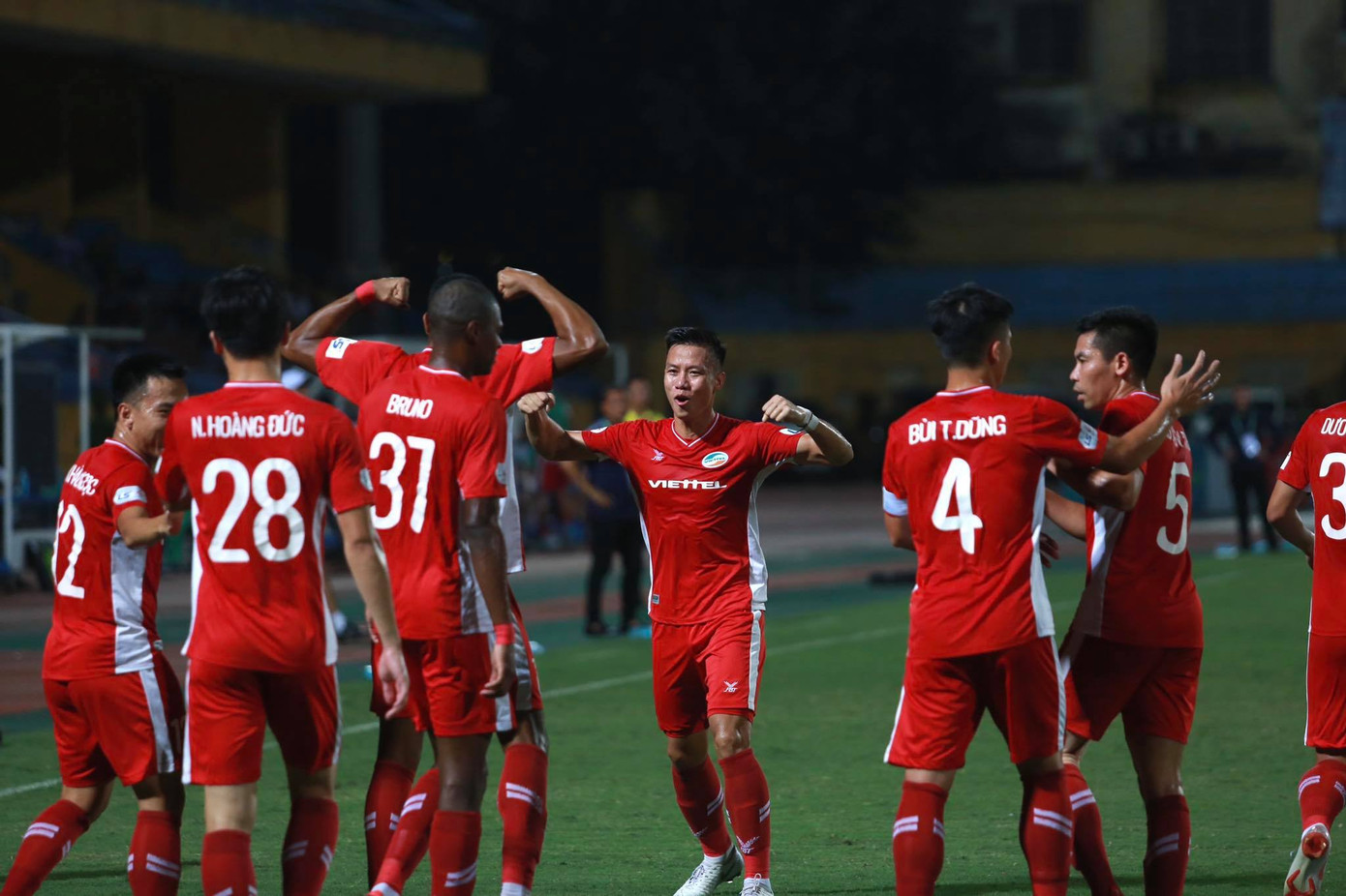Viettel nhấn chìm Hải Phòng trên sân Hàng Đẫy ảnh 2