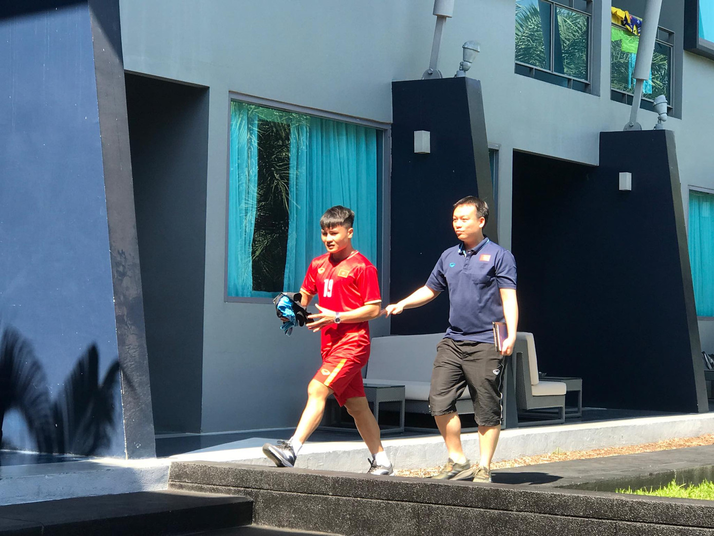  AFC phỏng vấn riêng Quang Hải và Tiến Linh ảnh 1