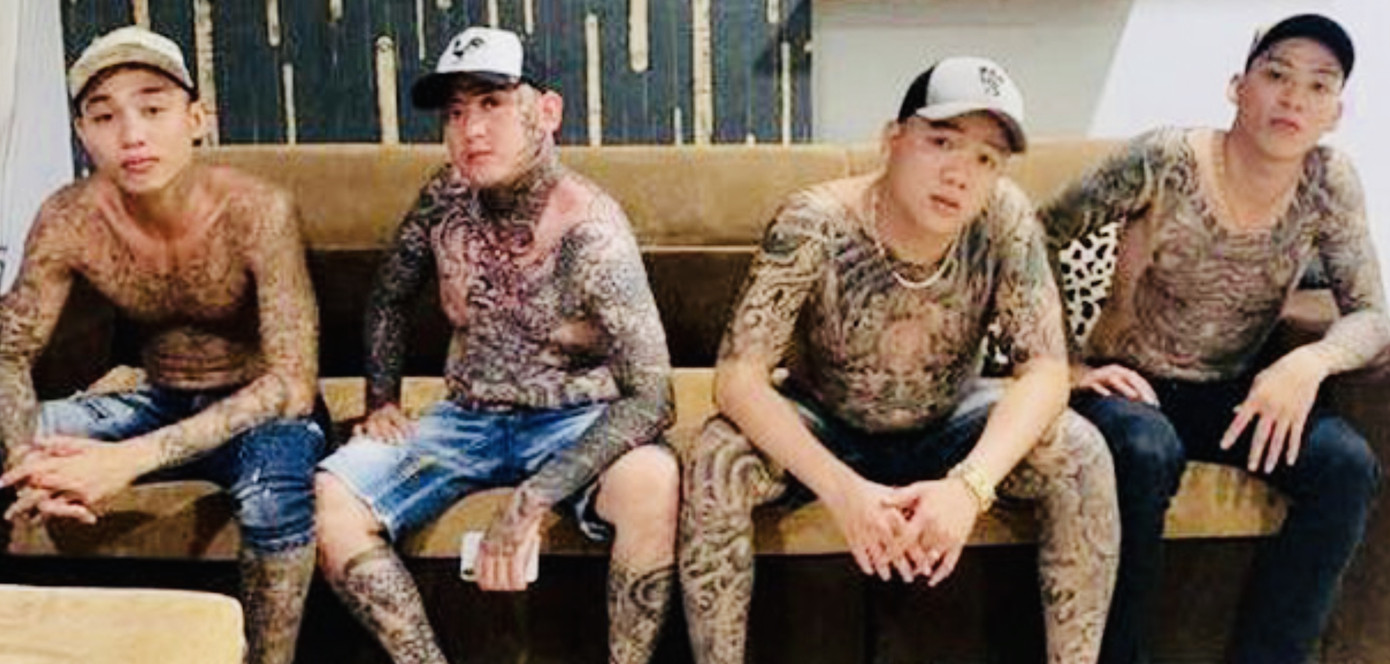 Truy tìm thêm đối tượng cầm đầu băng giang hồ 'áo cam' đập quán nhậu ảnh 1