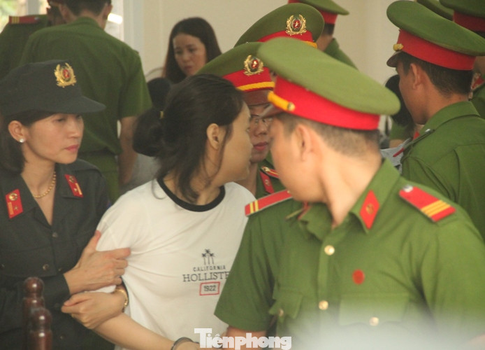 Vụ giết người đúc bê tông: Tâm sự đẫm nước mắt của người cha khi con bị tuyên tử hình ảnh 5