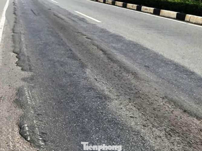 Đường huyết mạch thành đường ‘lưng trâu, chết chóc’ ở Bình Dương ảnh 2