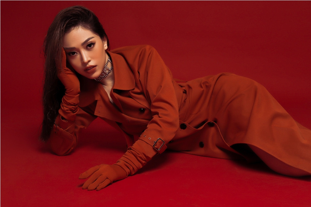 Á hậu Phương Nga tung bộ ảnh táo bạo bên Bình An ngày Valentine ảnh 12