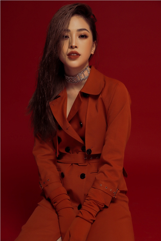 Á hậu Phương Nga tung bộ ảnh táo bạo bên Bình An ngày Valentine ảnh 13