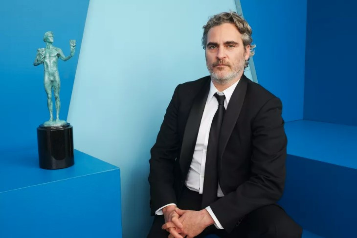 'Joker' Joaquin Phoenix phát biểu bất ngờ sau giành tượng vàng Oscar 2020 ảnh 5