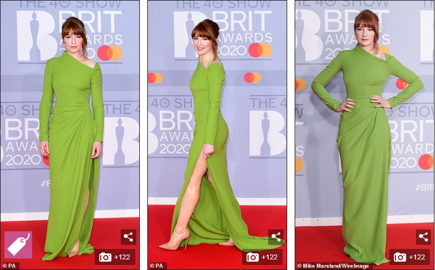 Dàn sao thảm đỏ Brits 2020: Hết ‘thả rông’ khoe ngực, đến váy xẻ sâu bất tận ảnh 11