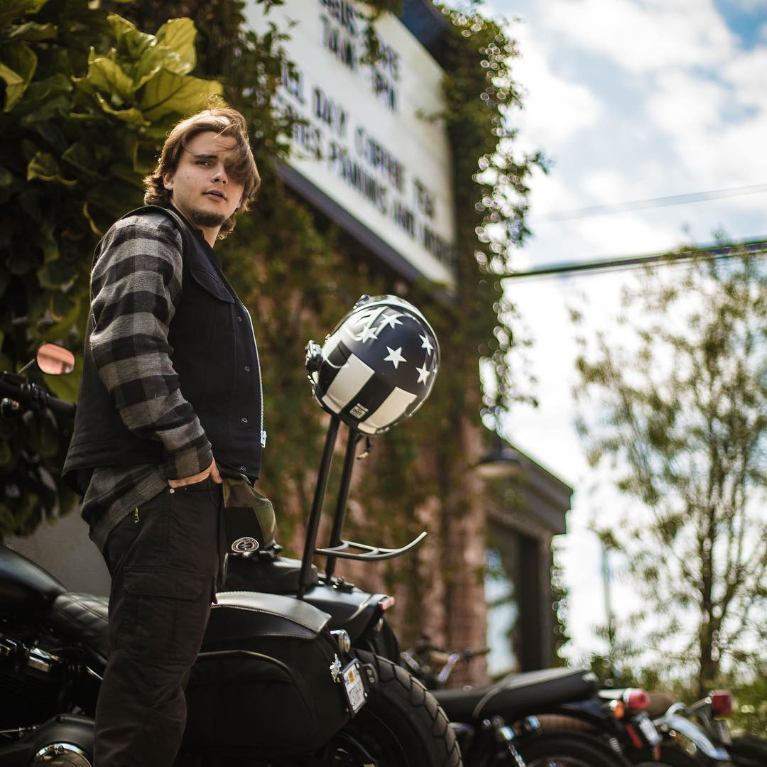 Ít biết về con trai cả của ‘ông hoàng nhạc Pop’ Michael Jackson ảnh 10