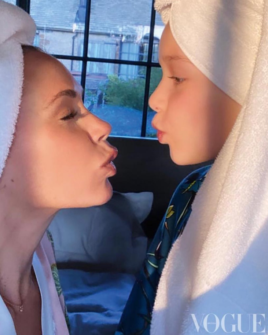 Con gái Tom Cruise và David Beckham: Hai ‘tiểu công chúa’, 2 số phận ảnh 20