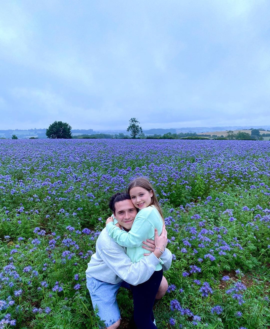 Con gái Tom Cruise và David Beckham: Hai ‘tiểu công chúa’, 2 số phận ảnh 23