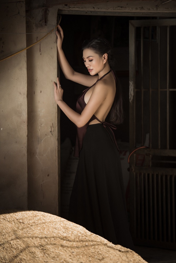 Trần Huyền Nhung tìm sự yên bình và thư giãn tâm hồn tại quê hương ảnh 7