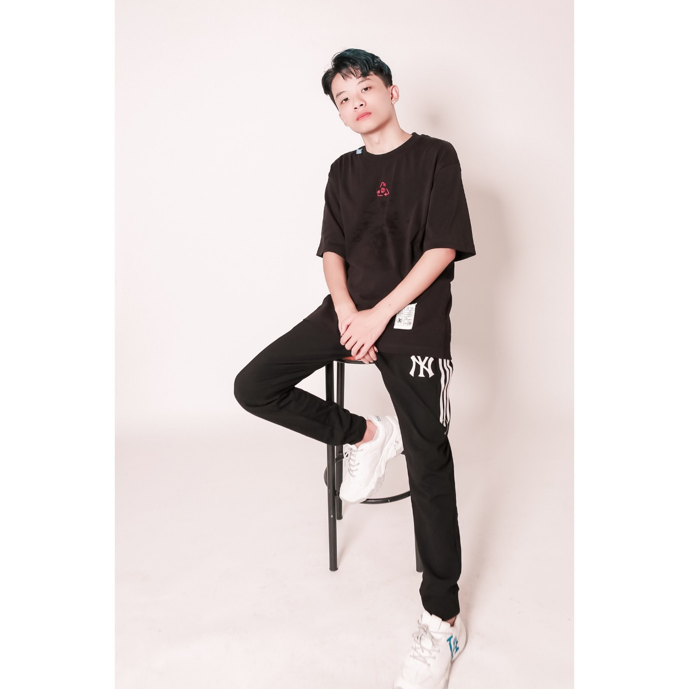 10x Trần Công Trường kiếm tiền khủng từ Youtube ảnh 1