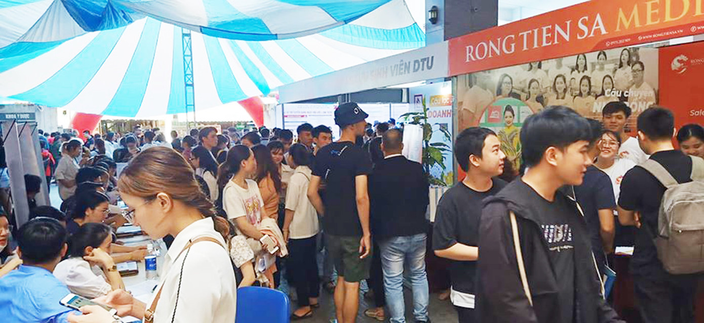 Thay đổi nguyện vọng sau thi THPT: Chọn lựa ngành học nào trong mùa dịch? ảnh 3