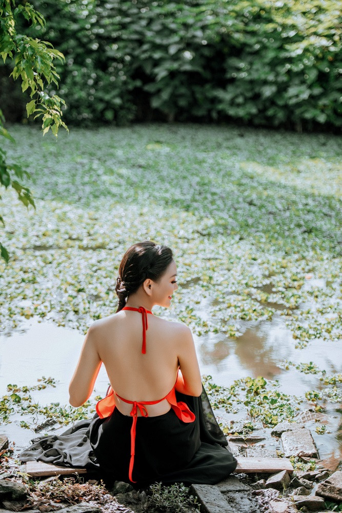 Trần Huyền Nhung tìm sự yên bình và thư giãn tâm hồn tại quê hương ảnh 5