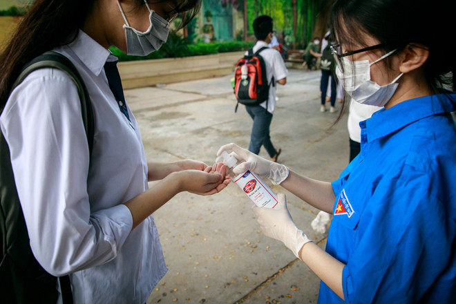 Lifebuoy hỗ trợ hơn 29.000 sản phẩm cho khu cách ly và tiếp sức mùa thi ảnh 3