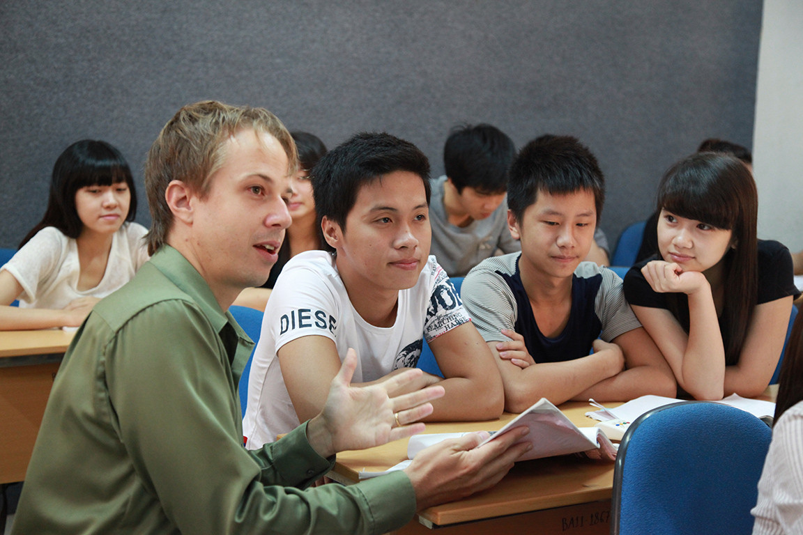 Thay đổi nguyện vọng sau thi THPT: Chọn lựa ngành học nào trong mùa dịch? ảnh 2