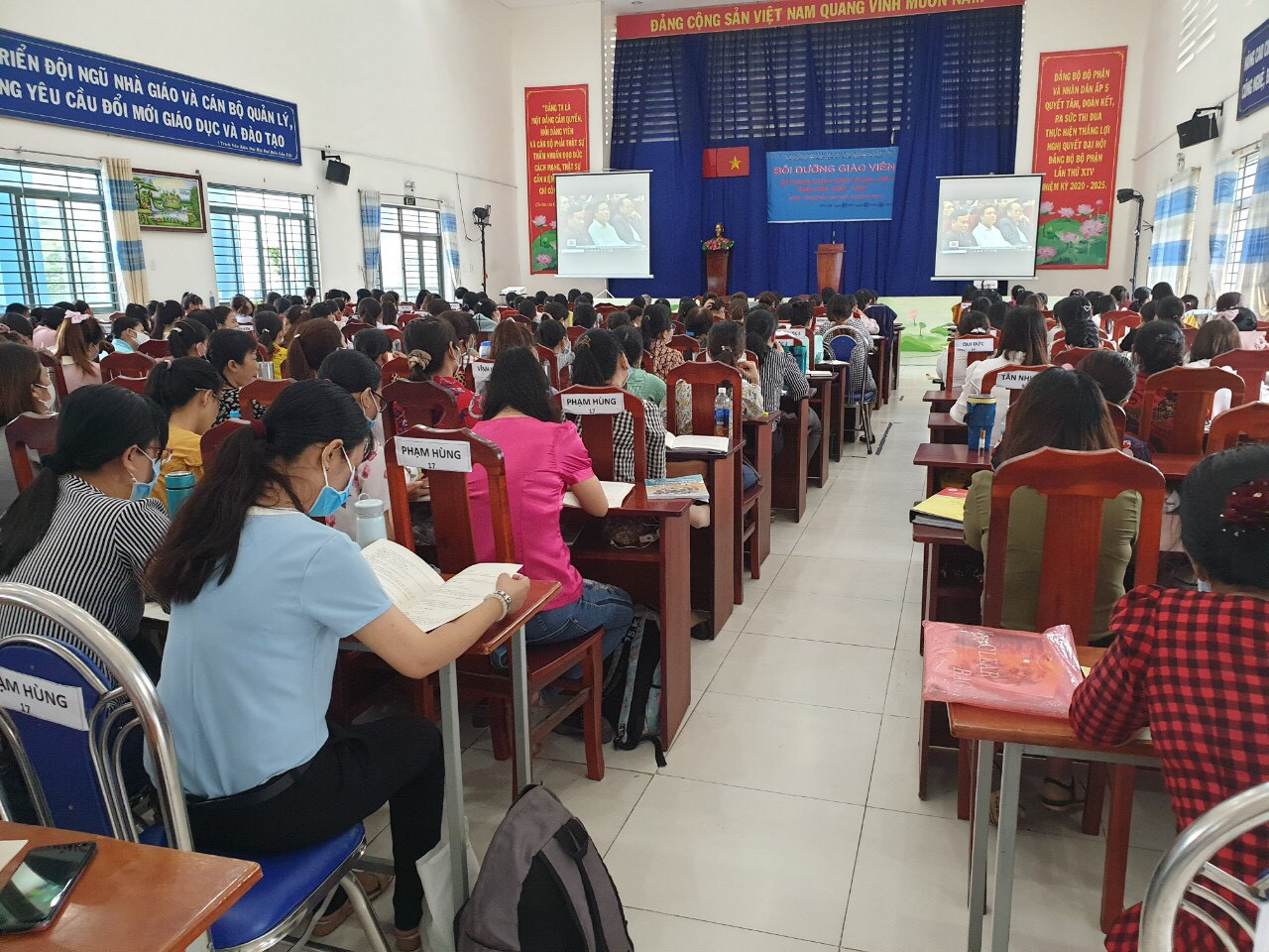 Thấy gì qua đợt tập huấn bộ sách giáo khoa lớp 1 Cánh Diều tại các cơ sở giáo dục? ảnh 1